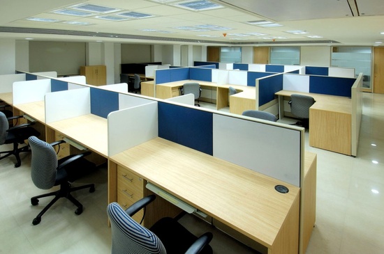 modular-office-furniture-in-pune