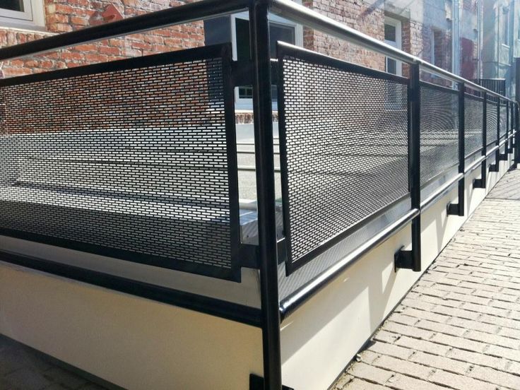 Stainless-Steel-Railing