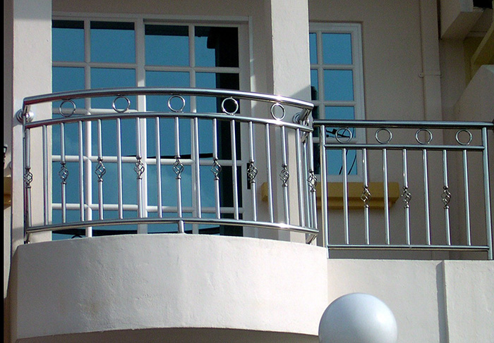 Stainless-Steel-Railing